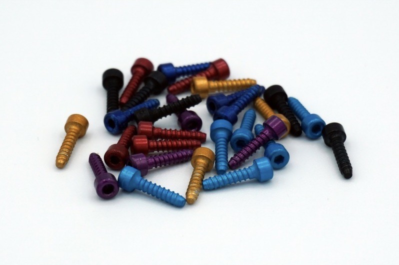MV Spools Coloured Body Screw - Image 3
